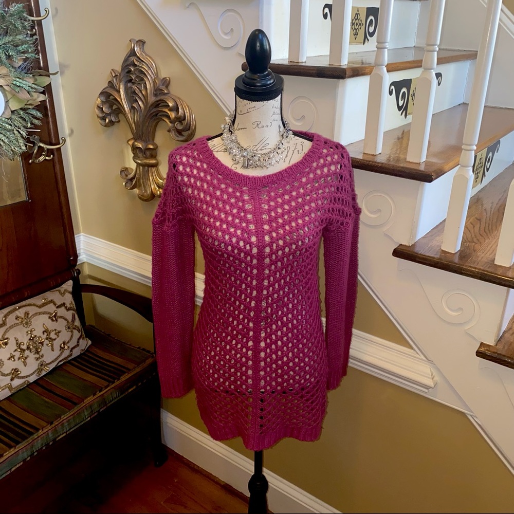 Rue 21 pink crochet tunic sweater